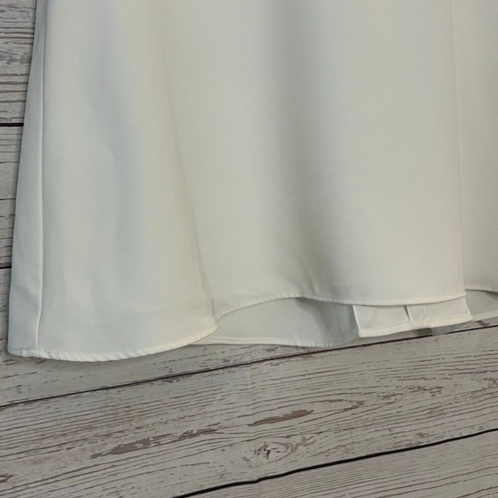 Uniqlo A-Line White Top Sz Med - Picture 4 of 6